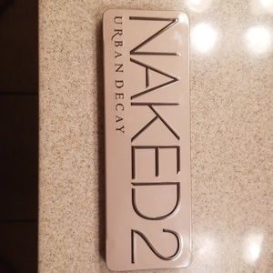 Urban Decay Naked 2 Eyeshadow Palette